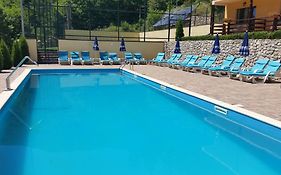 Pension Curmatura Stezii